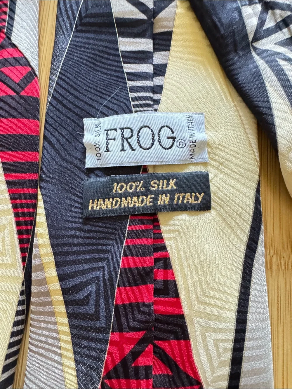 FROG Brand Men’s Geometric Print Silk Satin Necktie Made In Italy 59”